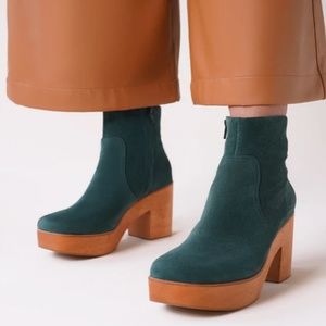 Charlotte Stone Paz boots